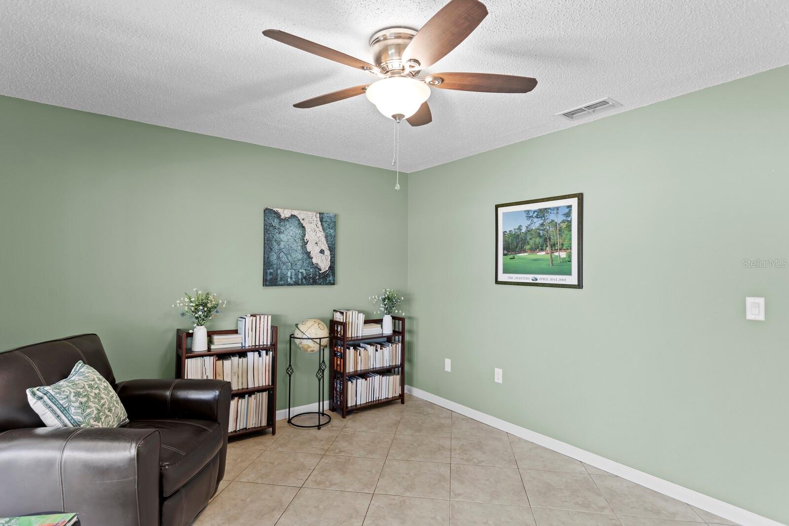 Image 11 of 36 For 6809 Circlecreek Drive