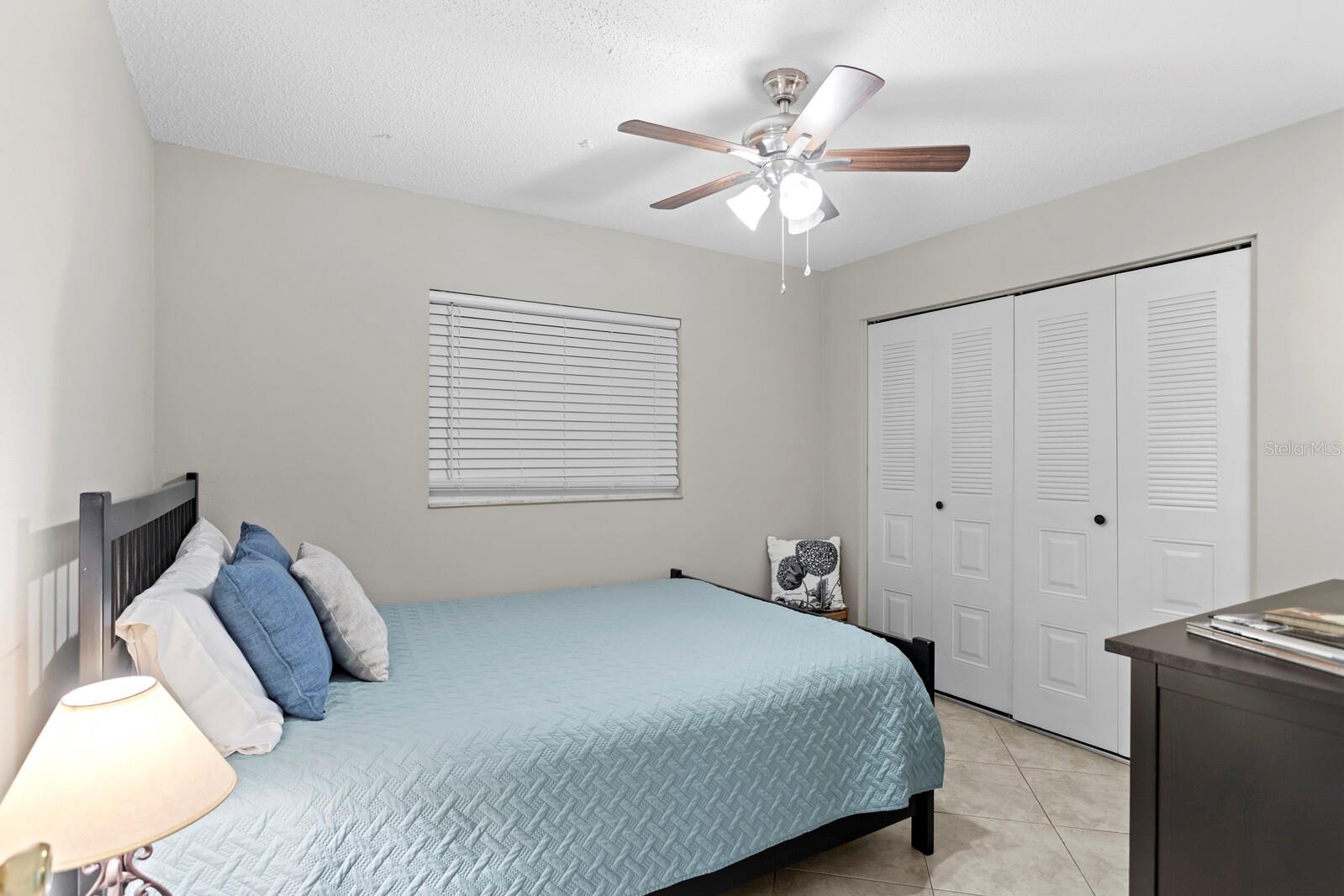 Image 22 of 36 For 6809 Circlecreek Drive