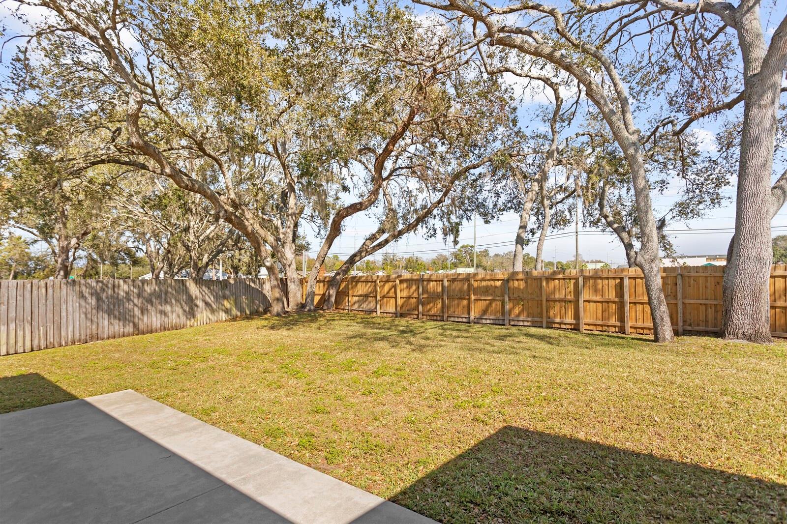 Image 29 of 36 For 6809 Circlecreek Drive