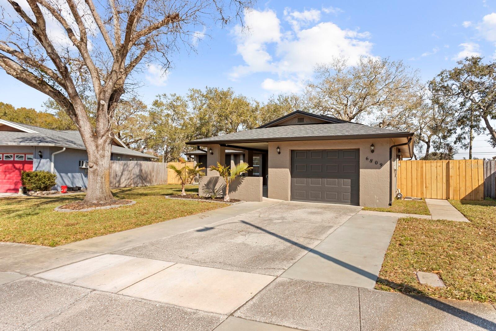 Image 35 of 36 For 6809 Circlecreek Drive