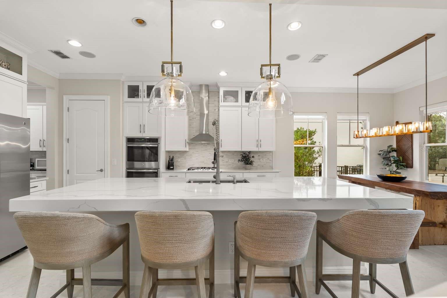 Image 11 of 48 For 9422 Bordet Court