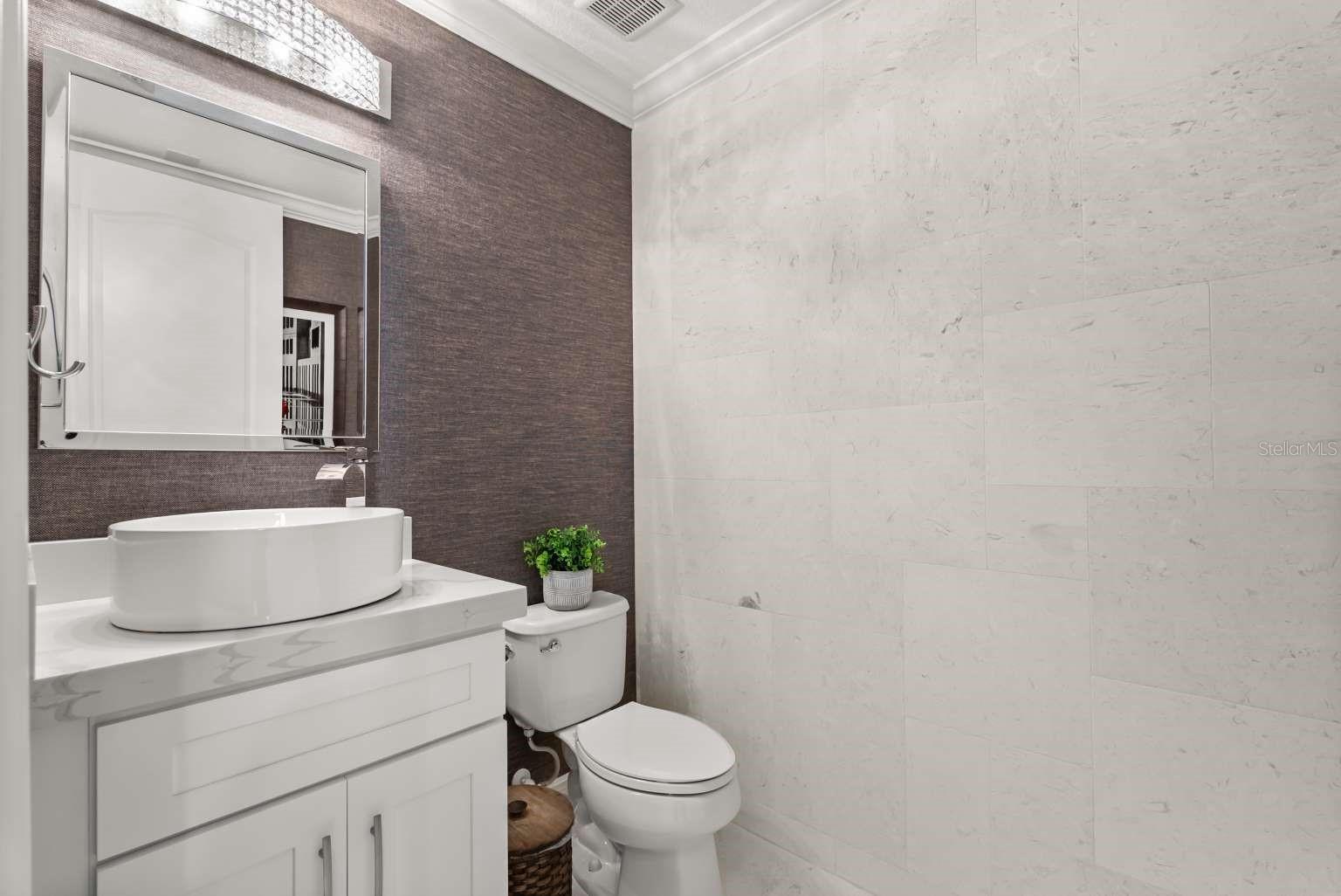 Image 21 of 48 For 9422 Bordet Court