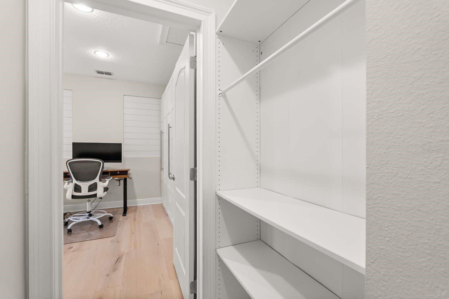 Image 37 of 48 For 9422 Bordet Court