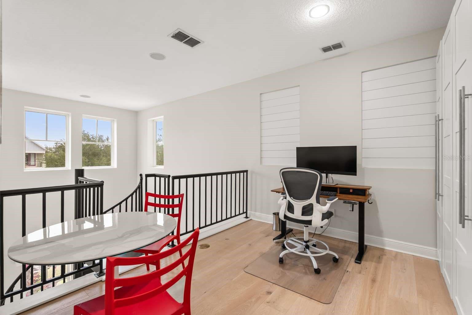 Image 38 of 48 For 9422 Bordet Court