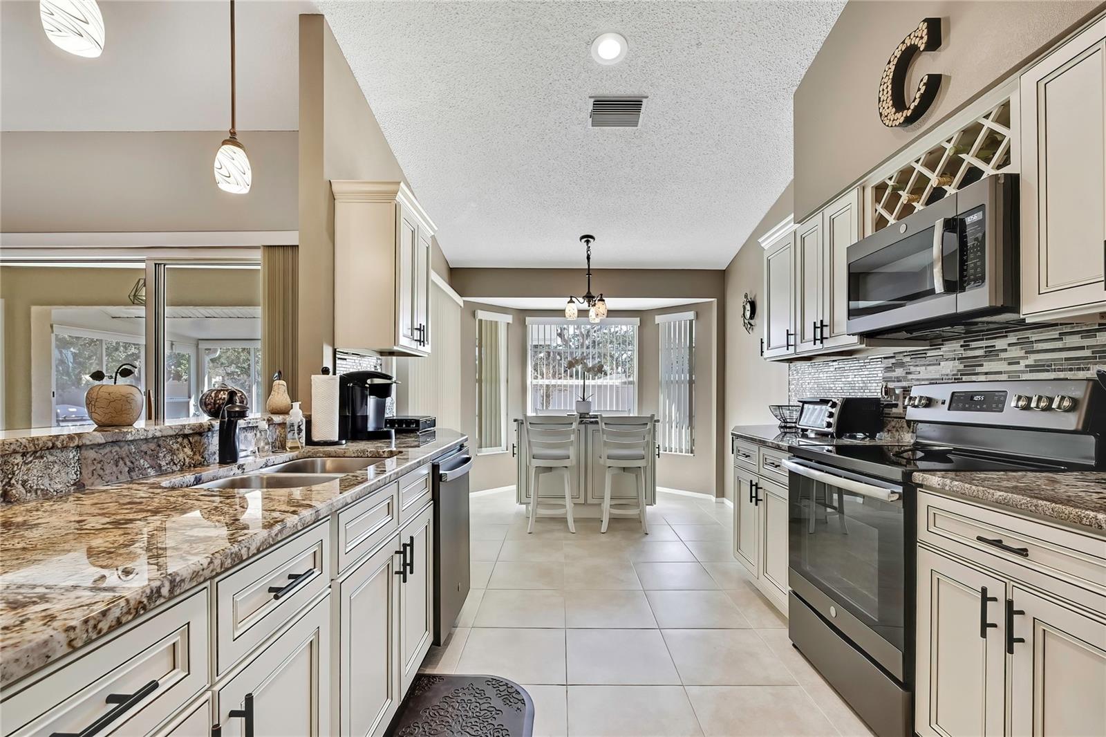 Image 11 of 40 For 1424 Pinewood Hills Court