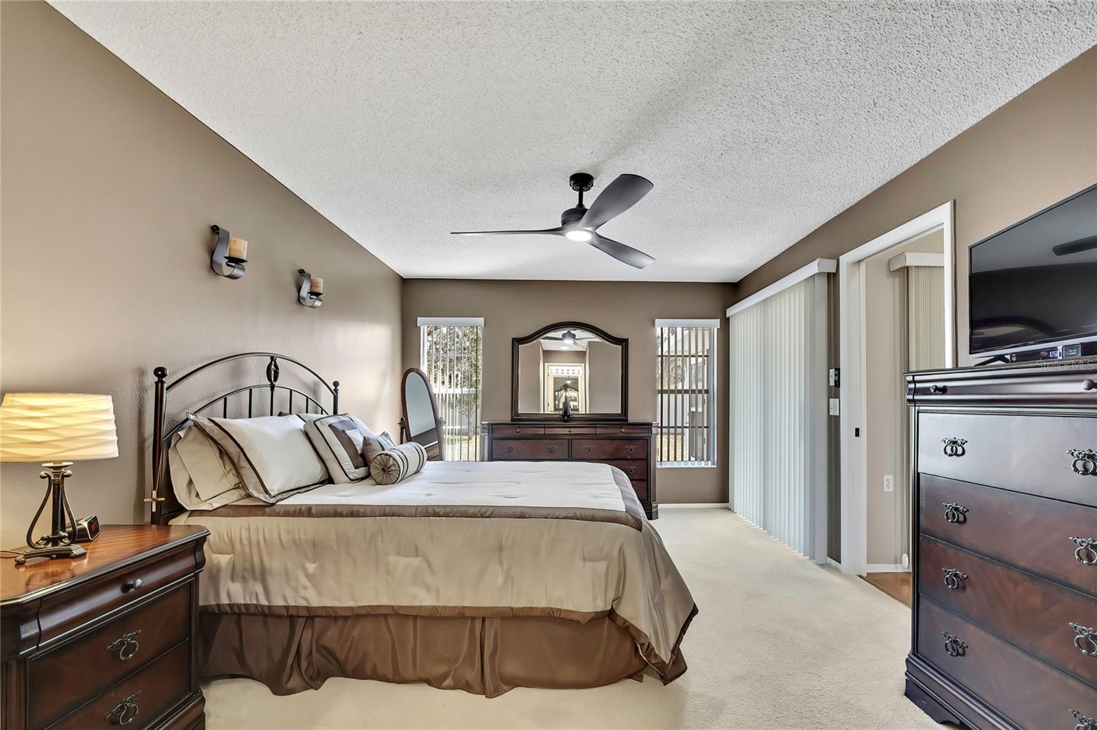 Image 26 of 40 For 1424 Pinewood Hills Court
