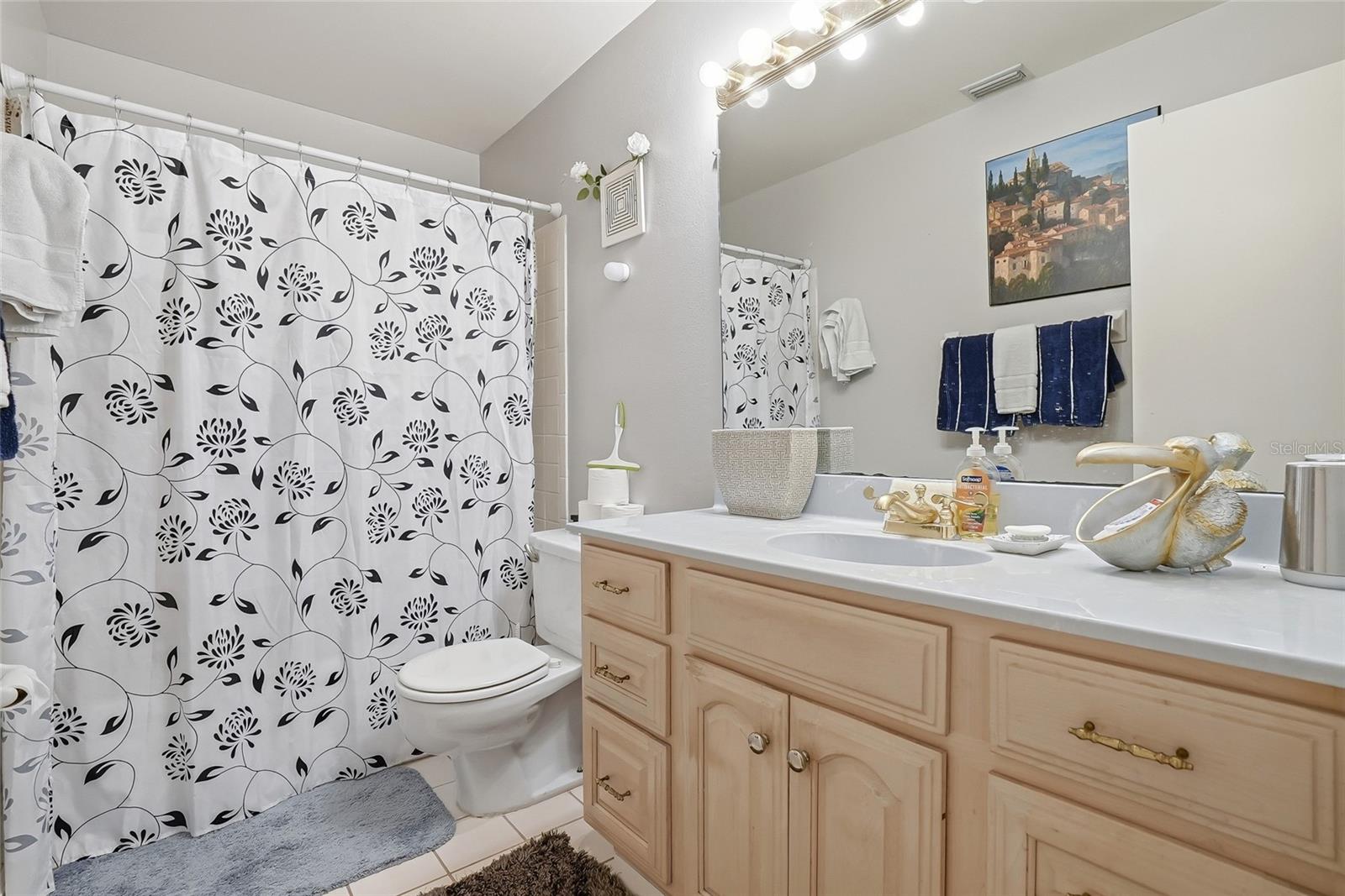 Image 14 of 28 For 3814 Oak Drive L62