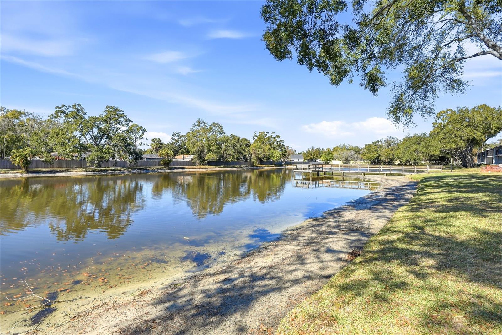 Image 20 of 28 For 3814 Oak Drive L62