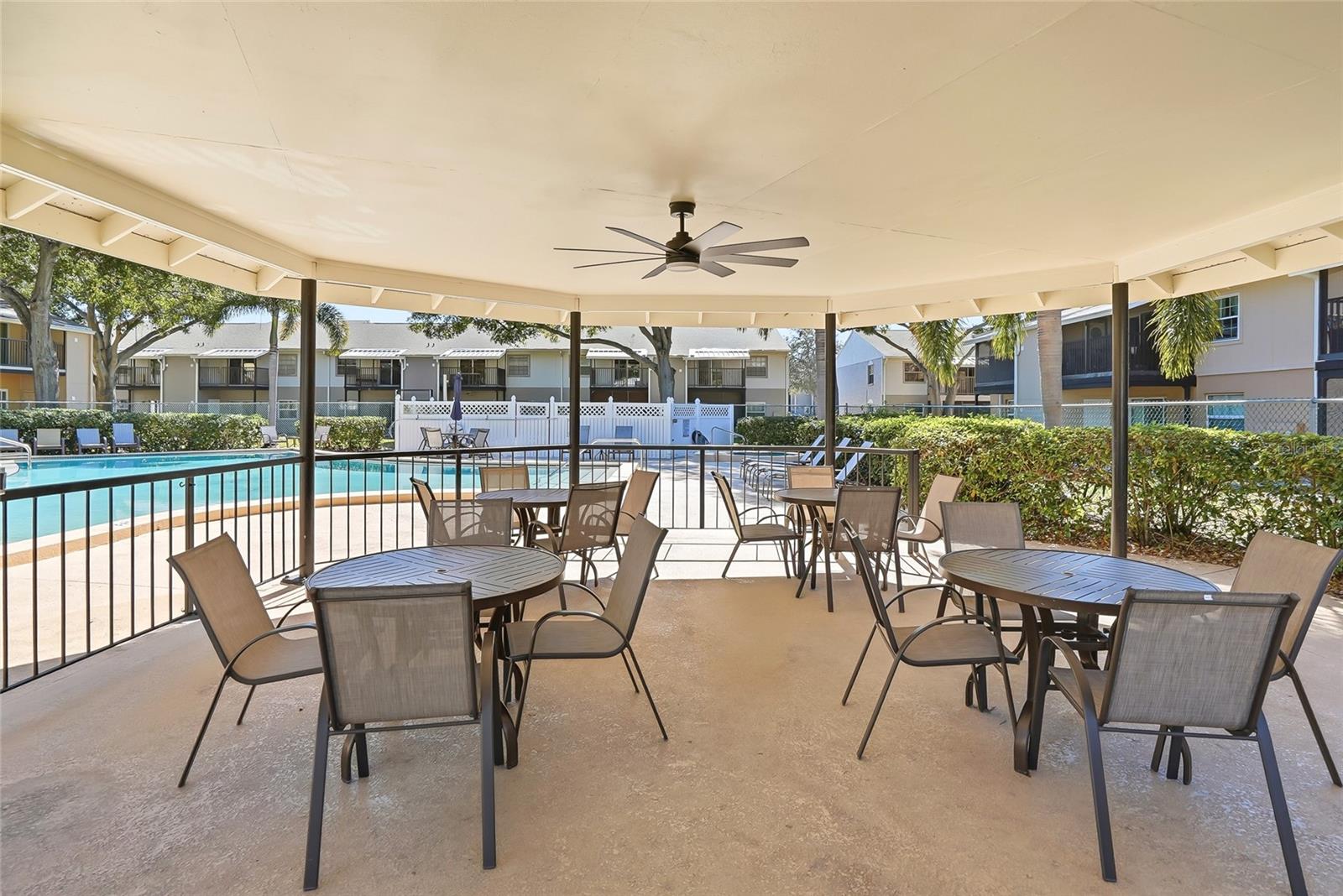 Image 25 of 28 For 3814 Oak Drive L62