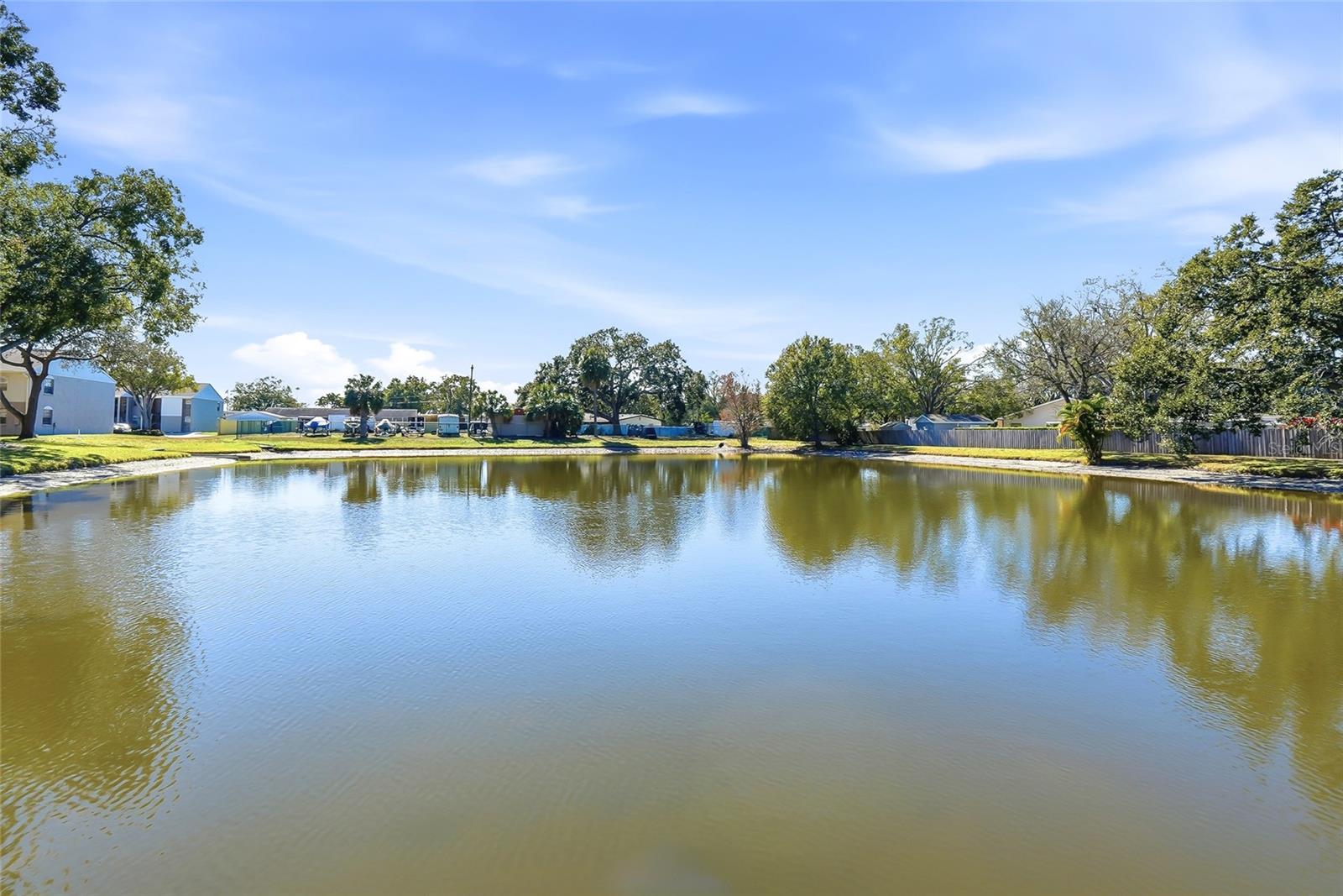 Image 4 of 28 For 3814 Oak Drive L62