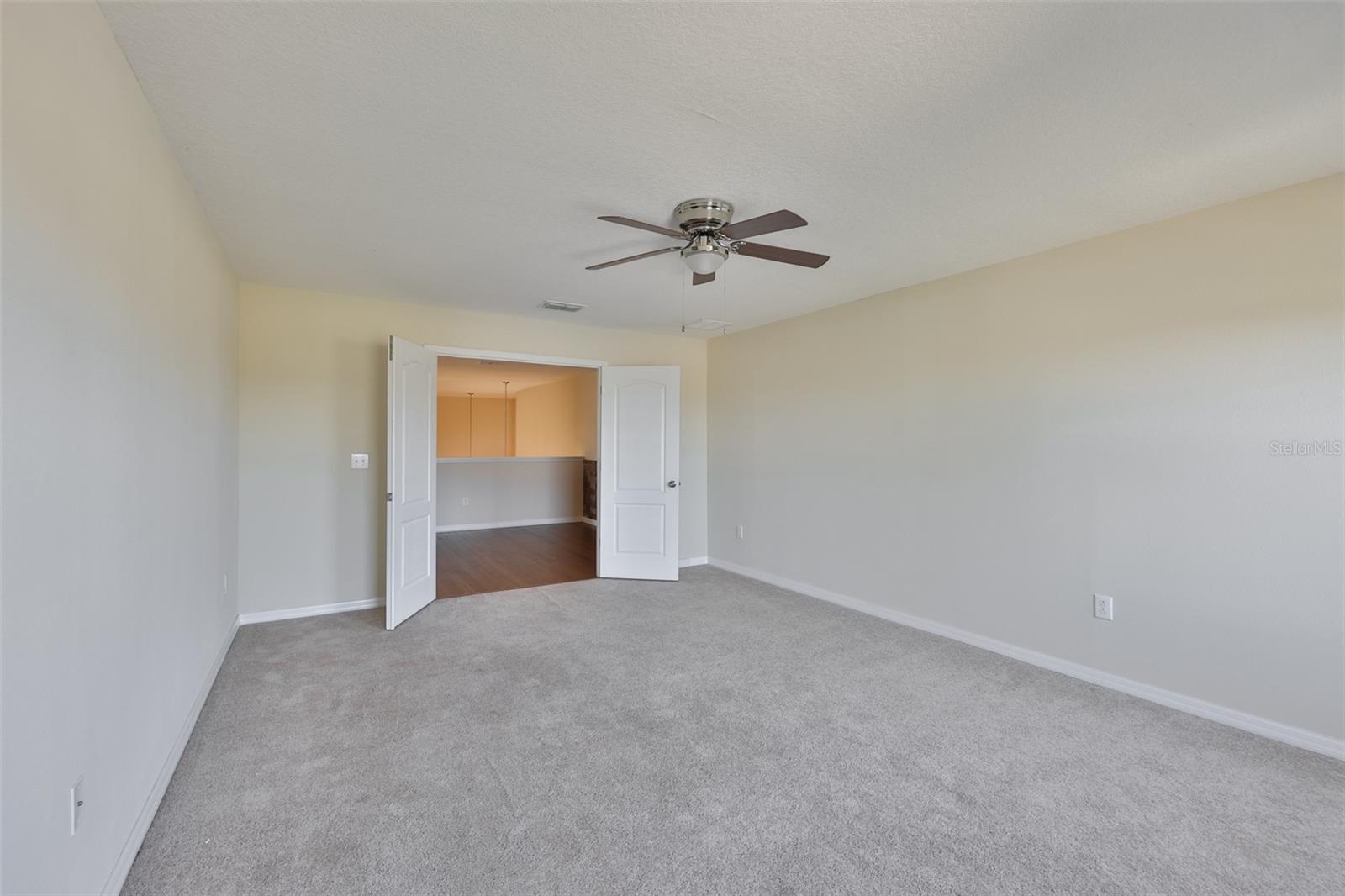 Image 31 of 48 For 10514 Sleepy Orange Court