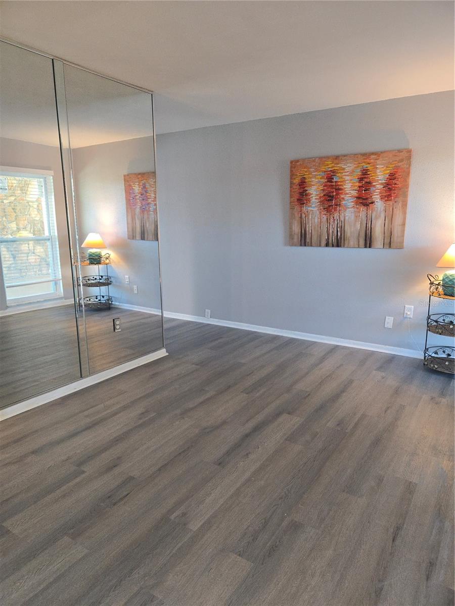 Image 14 of 46 For 6100 12th Street S 313