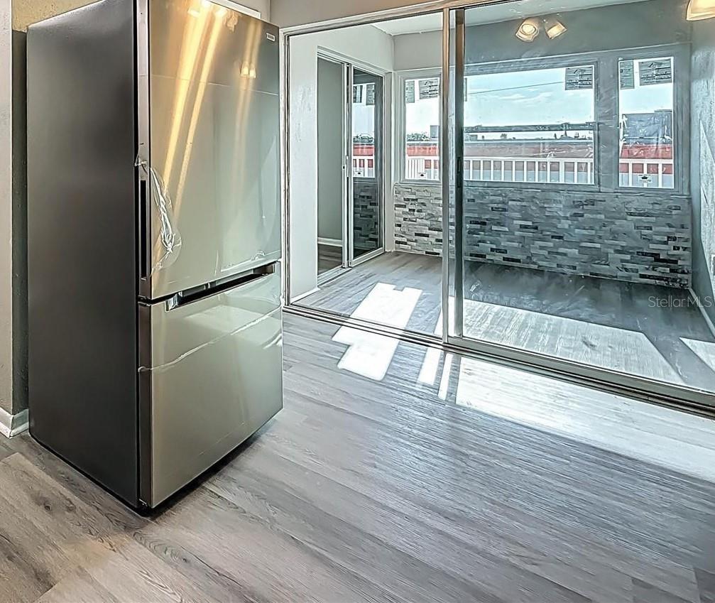 Image 18 of 46 For 6100 12th Street S 313