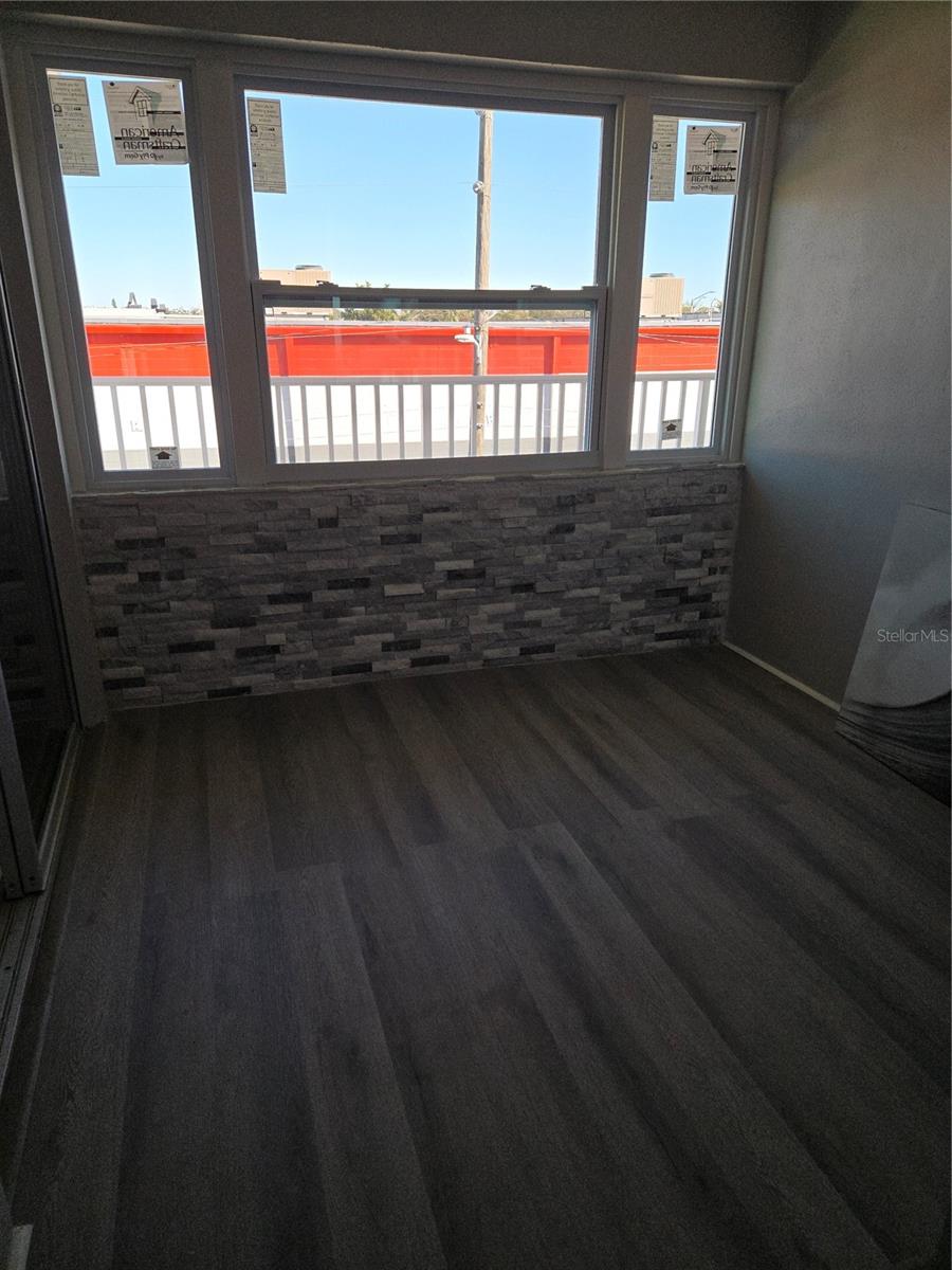 Image 36 of 46 For 6100 12th Street S 313