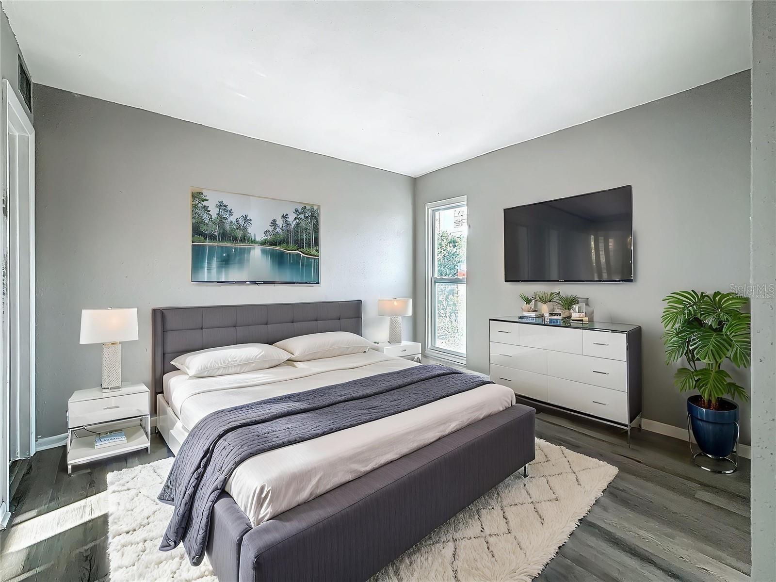 Image 6 of 46 For 6100 12th Street S 313