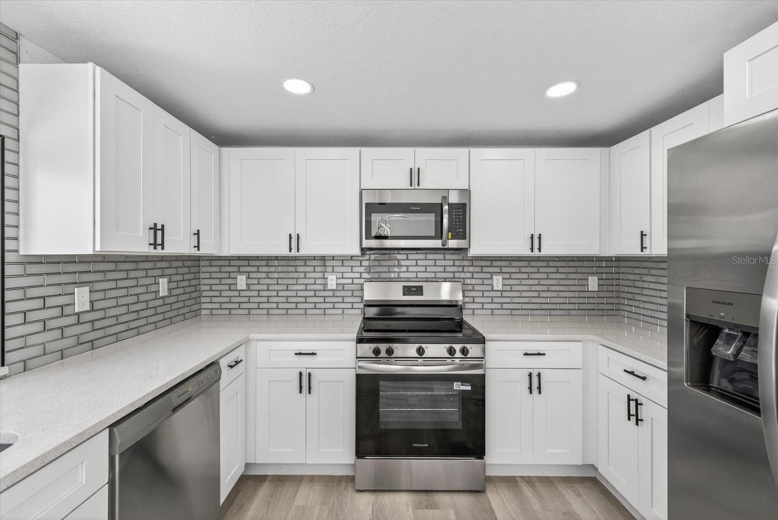 Image 10 of 41 For 3212 Honeymoon Lane