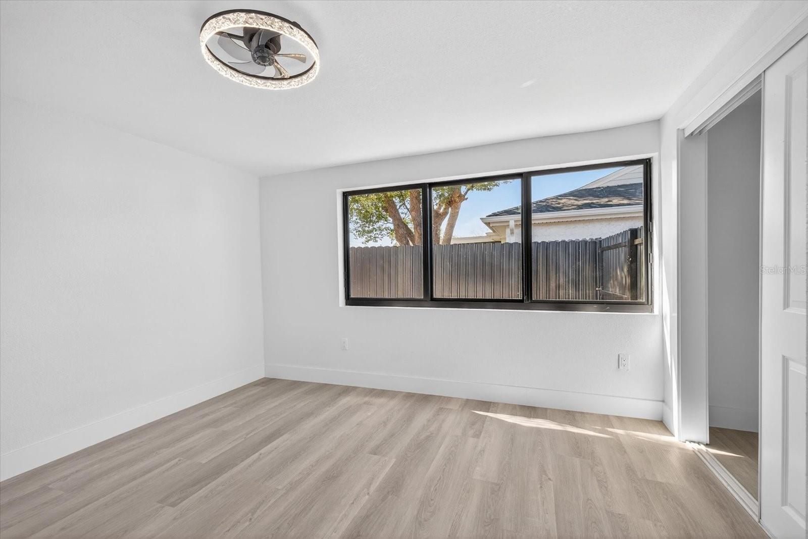 Image 15 of 41 For 3212 Honeymoon Lane