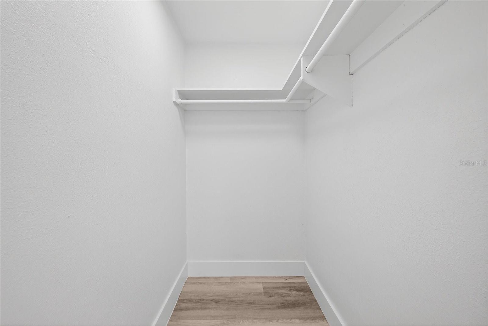 Image 18 of 41 For 3212 Honeymoon Lane