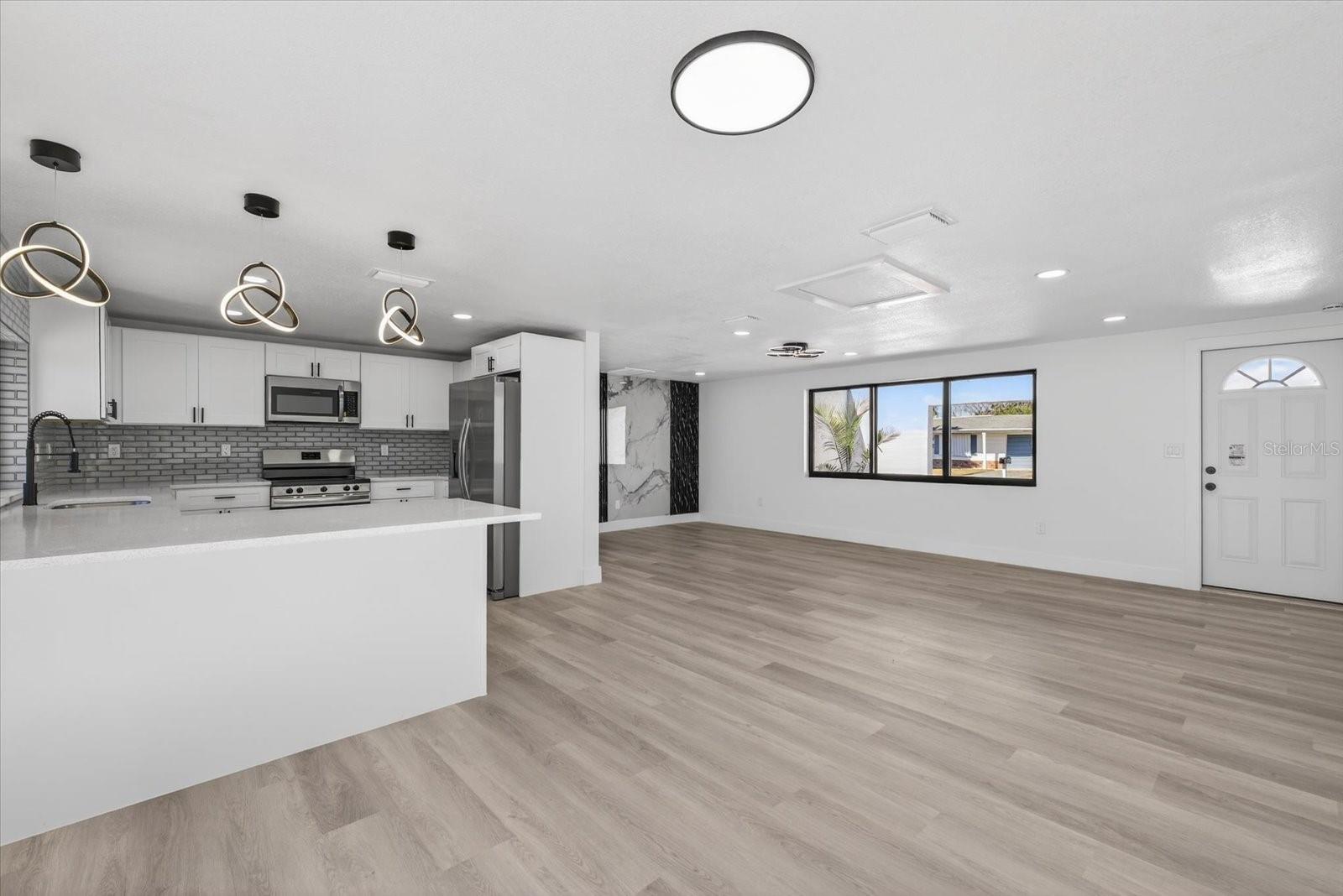 Image 9 of 41 For 3212 Honeymoon Lane