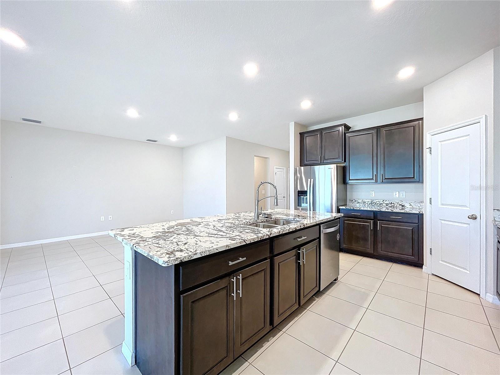 Image 25 of 42 For 8341 Bower Bass Circle