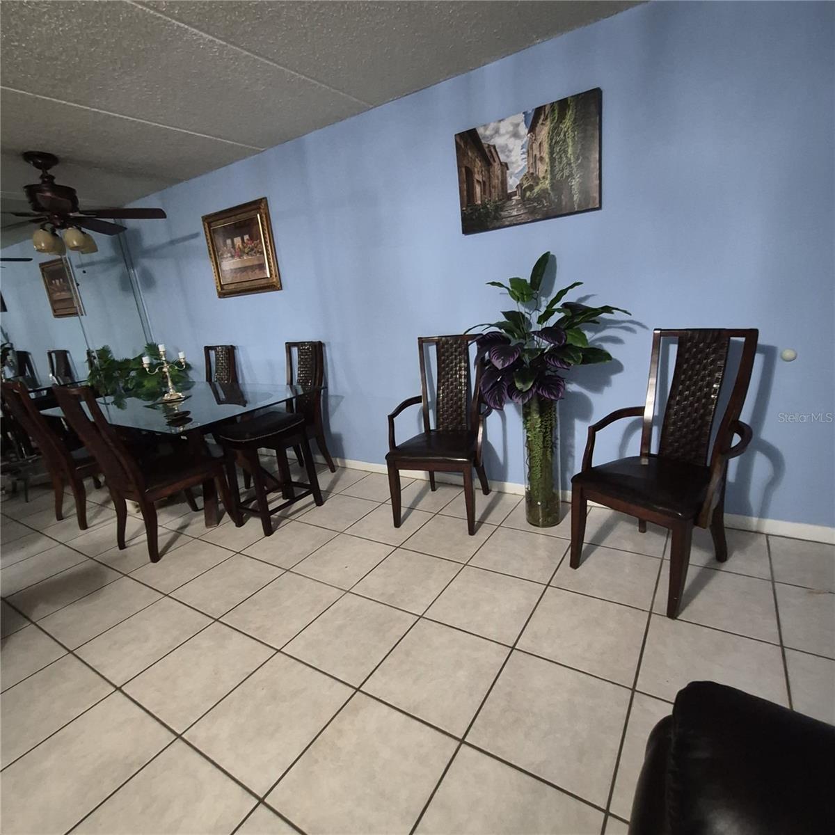 Image 9 of 14 For 4724 Michael Court 121