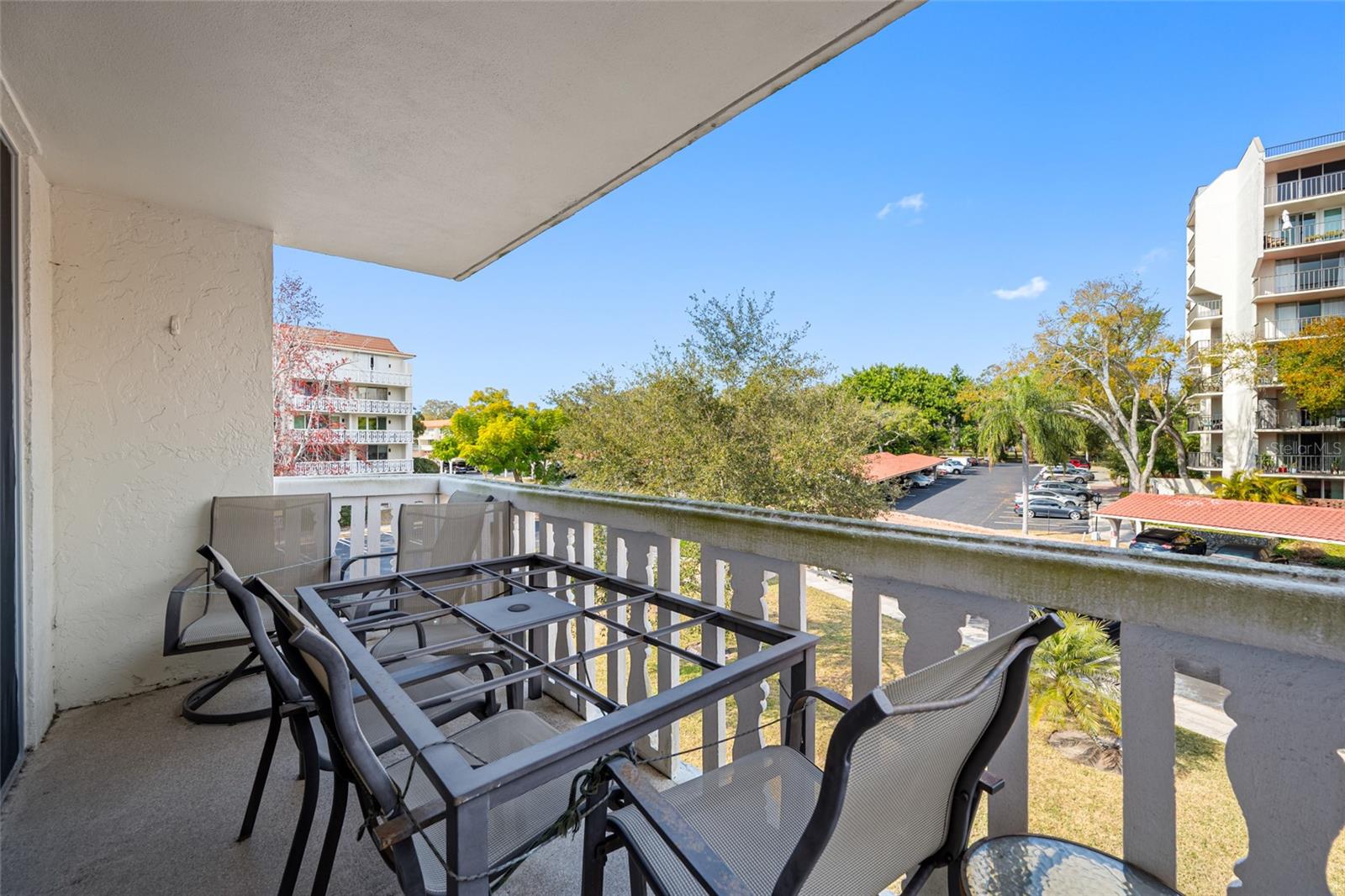 Image 11 of 37 For 2650 Pearce Drive 311