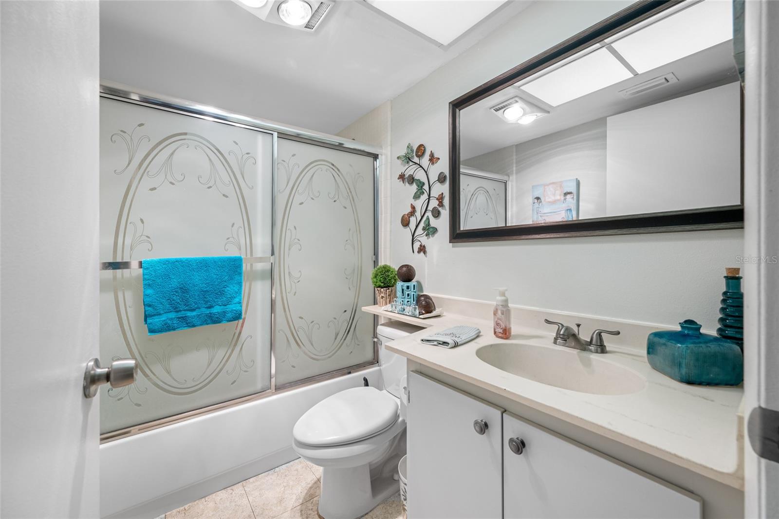 Image 28 of 37 For 2650 Pearce Drive 311