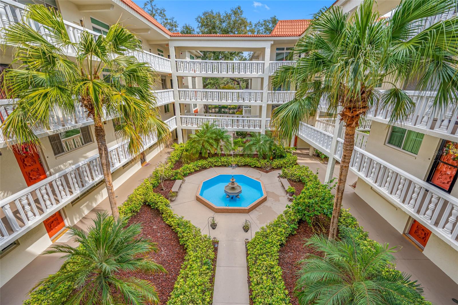 Image 5 of 37 For 2650 Pearce Drive 311