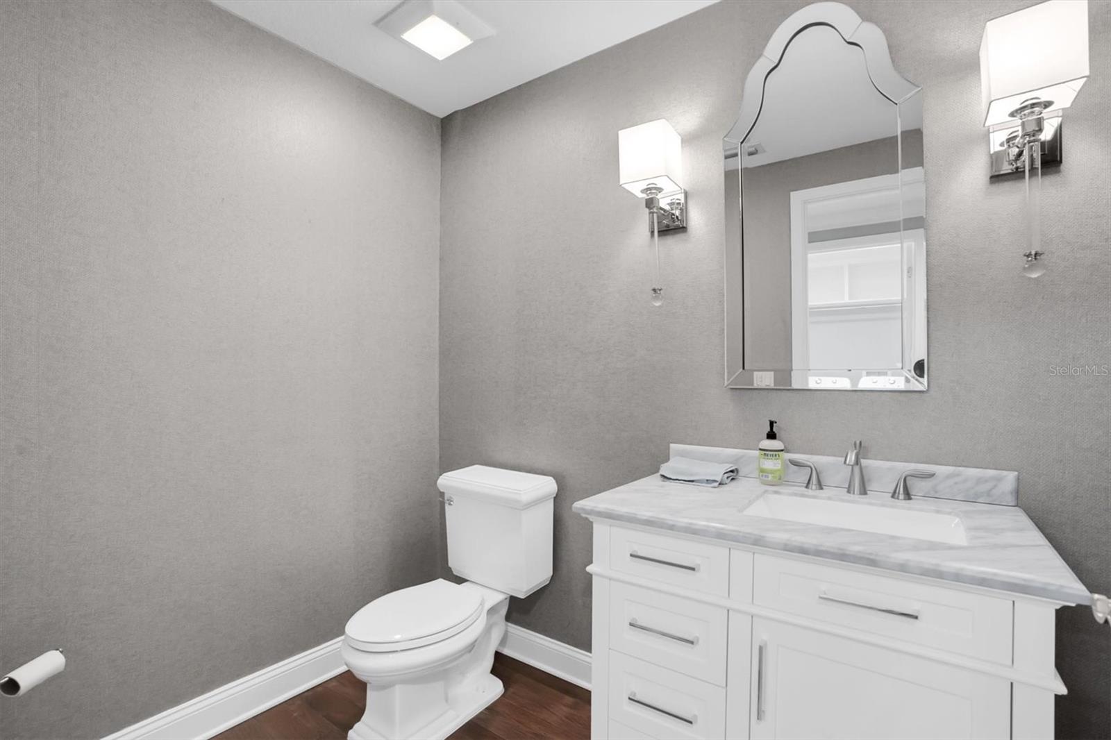 Image 24 of 38 For 555 5th Avenue Ne 273