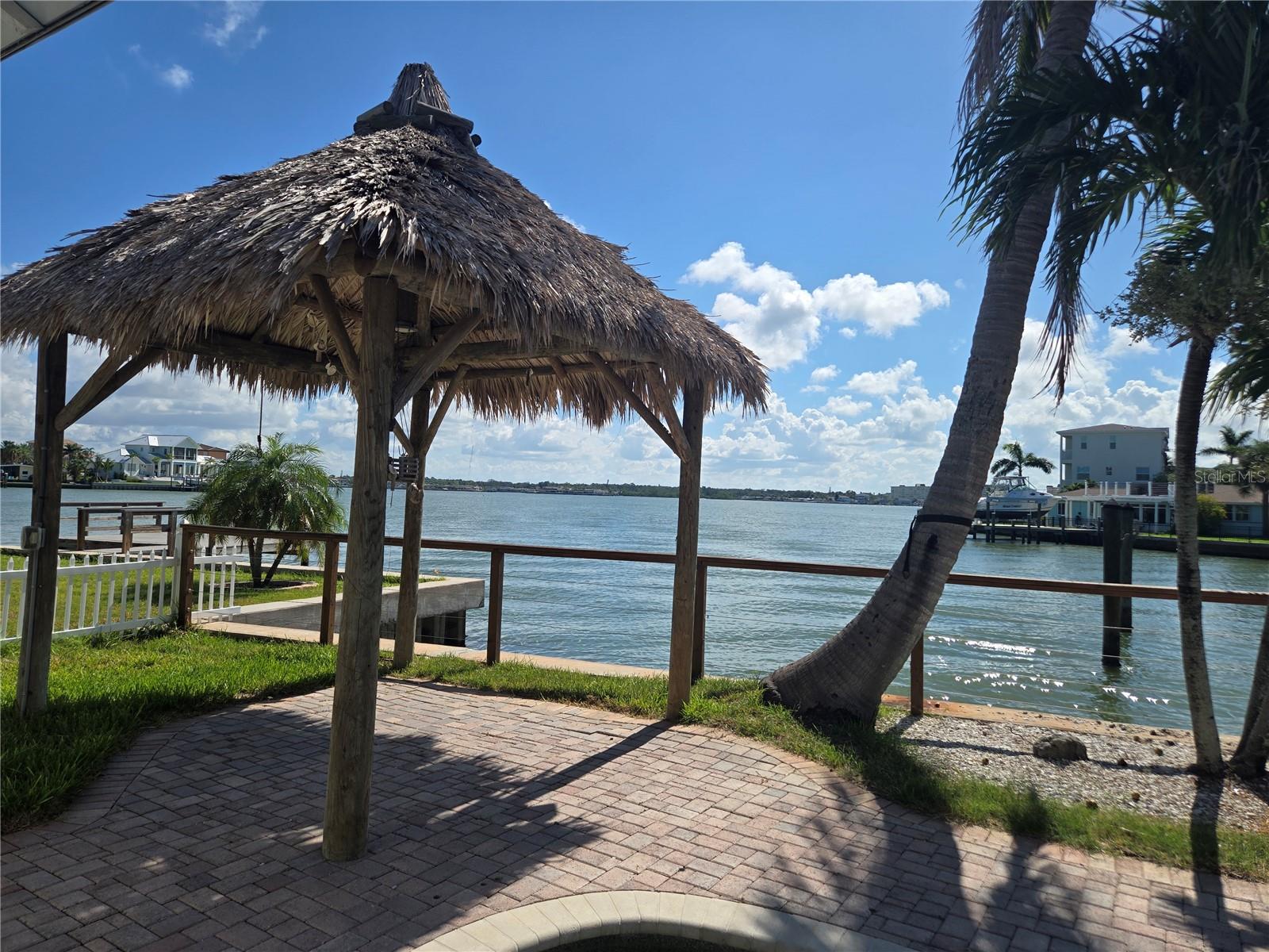 Image 5 of 57 For 16029 Redington Drive