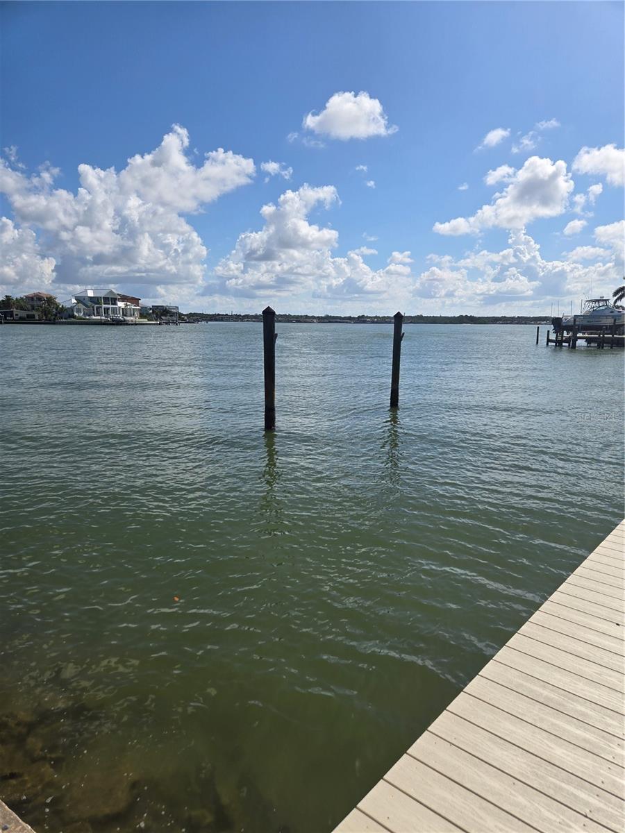 Image 9 of 57 For 16029 Redington Drive