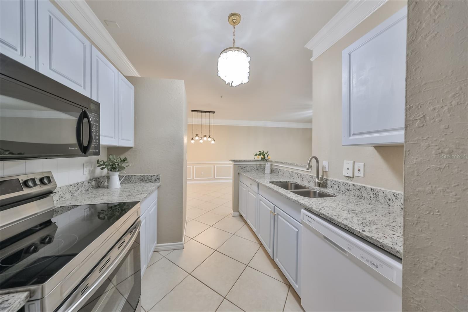 Image 8 of 26 For 4323 Bayside Village Drive 219