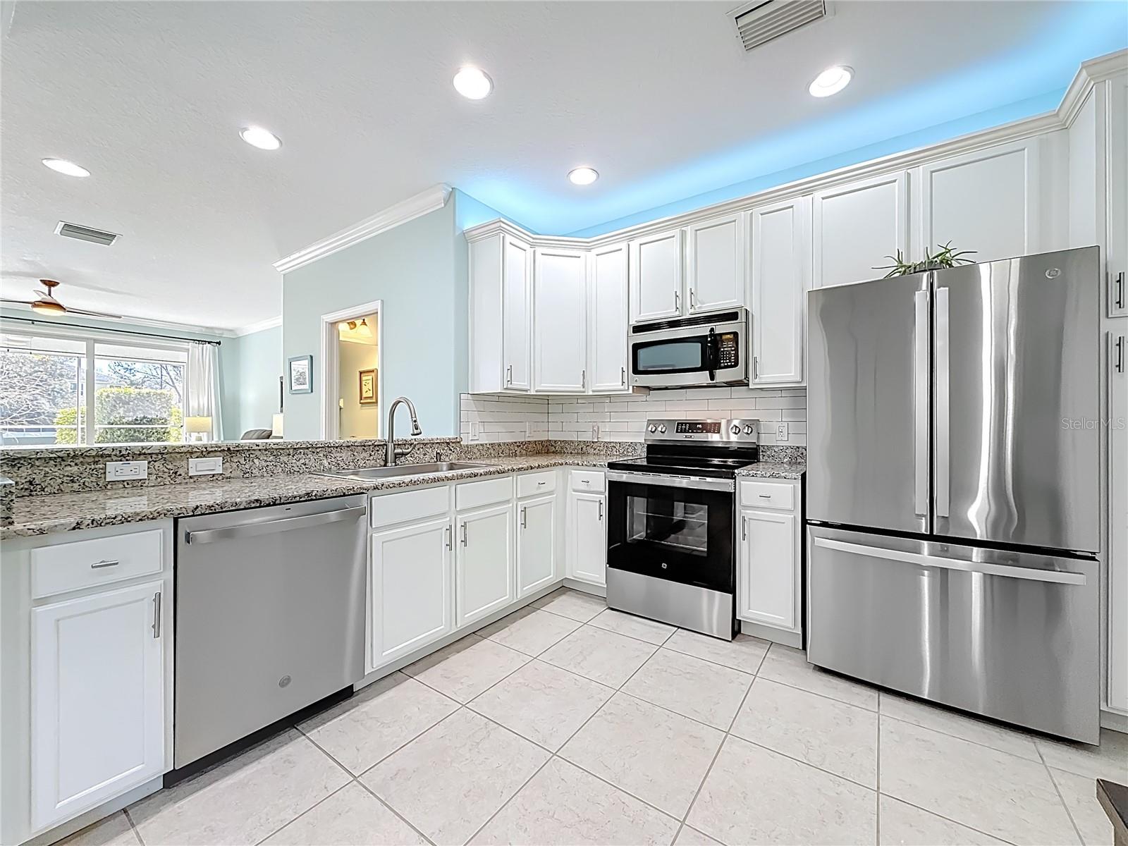 Image 16 of 48 For 356 Harbor Ridge Drive