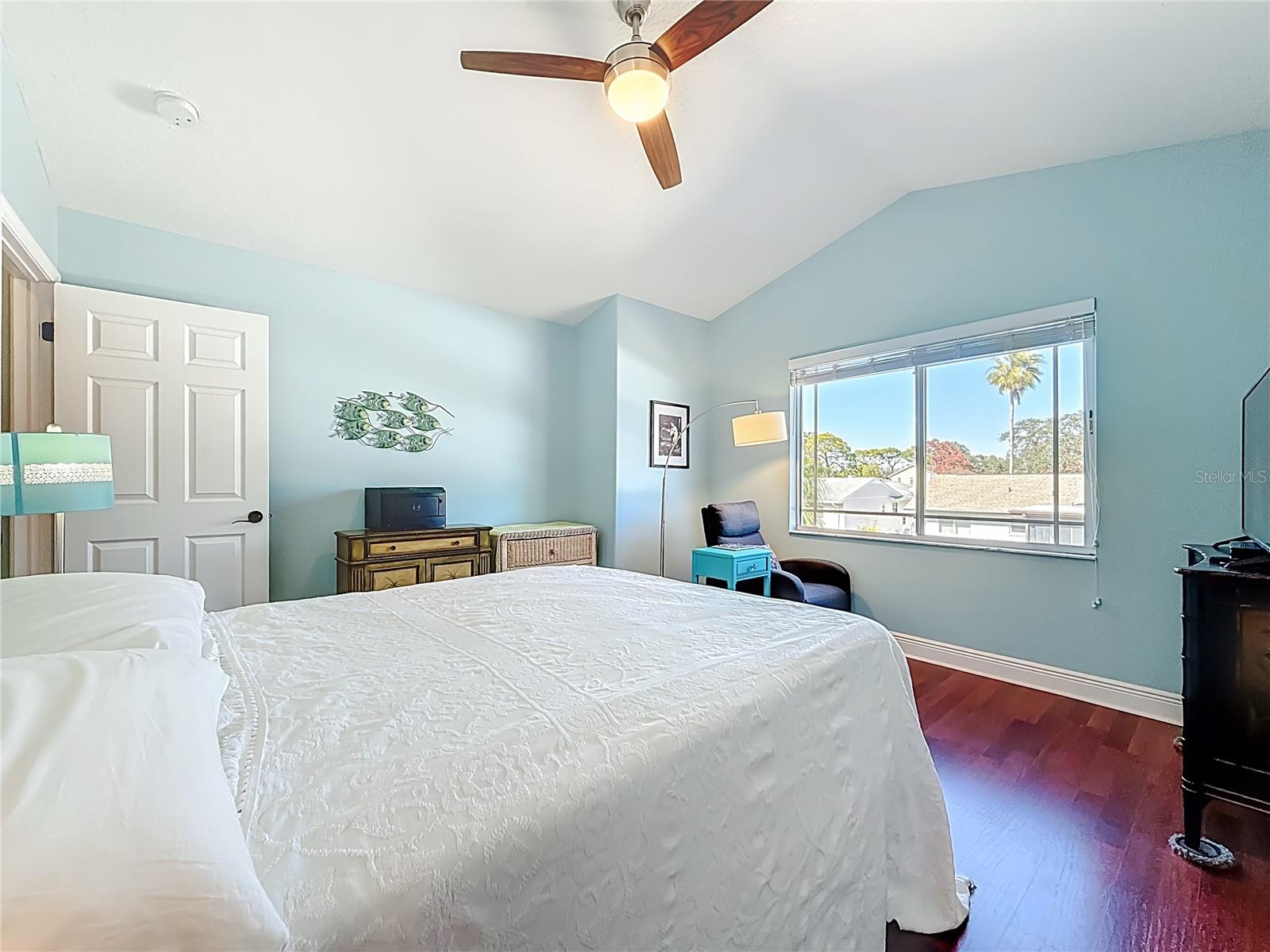 Image 30 of 48 For 356 Harbor Ridge Drive