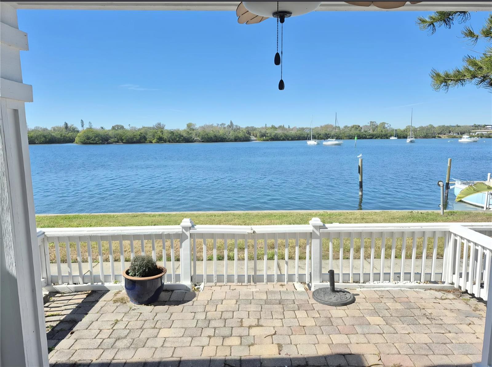 Details for 3739 Pompano Drive Se, ST PETERSBURG, FL 33705