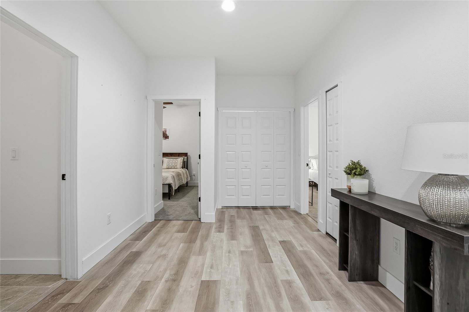 Image 11 of 27 For 3208 Deleuil Avenue