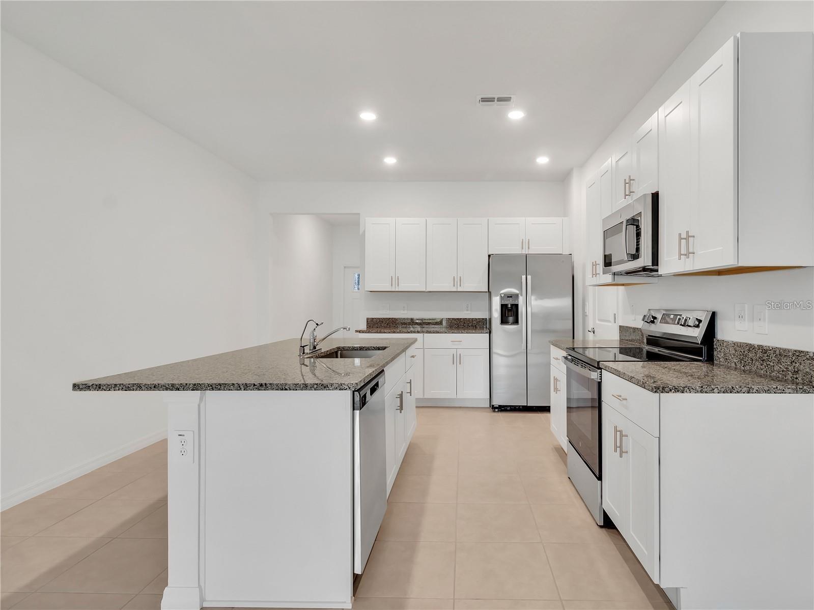 Image 7 of 32 For 9405 Cannon Beach Drive