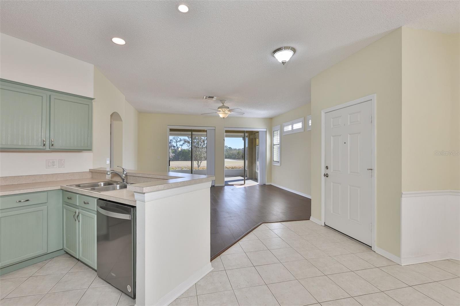 Image 19 of 98 For 2019 Acadia Greens Drive 34