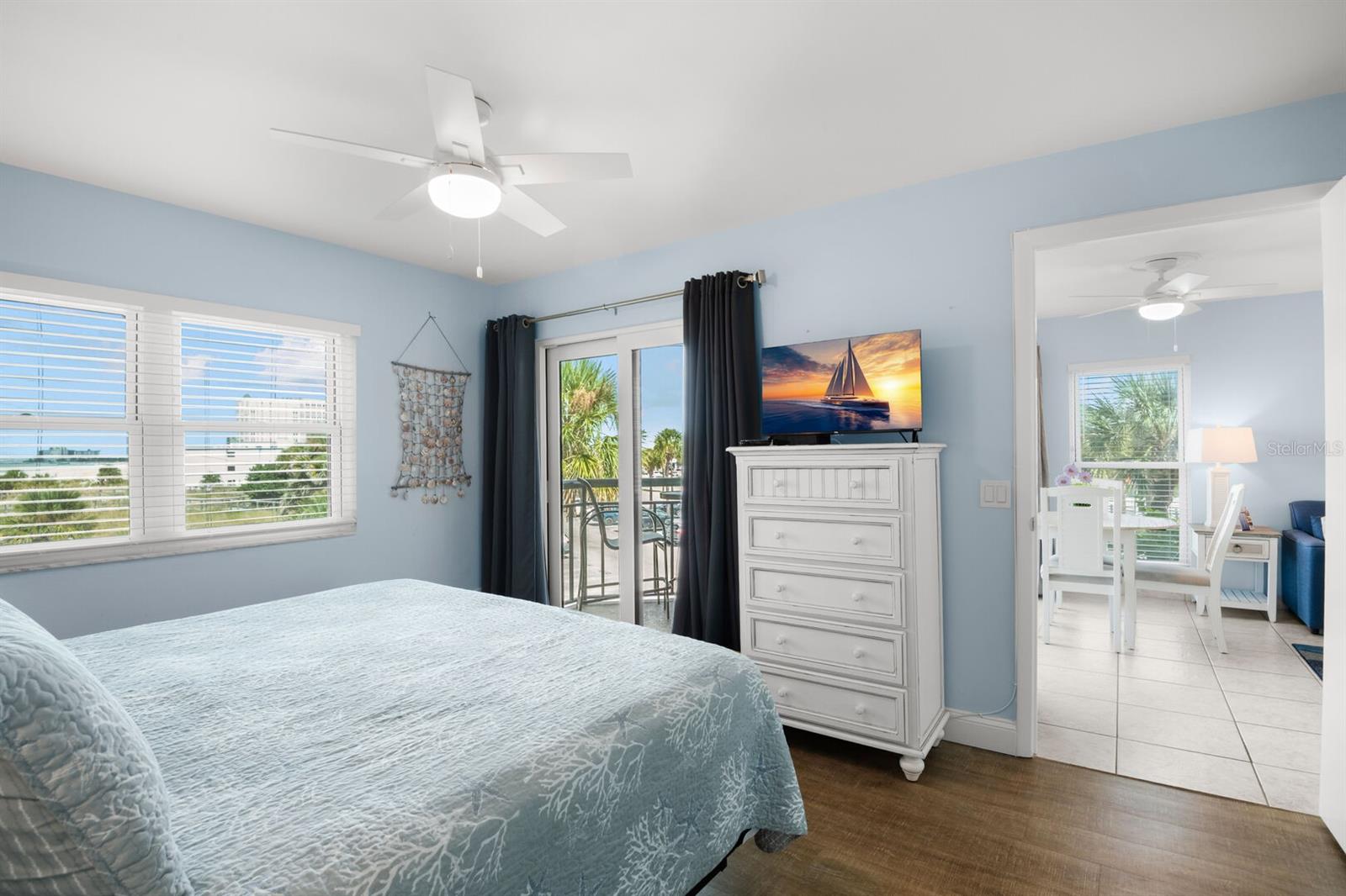 Image 23 of 24 For 4510 Gulf Boulevard 303