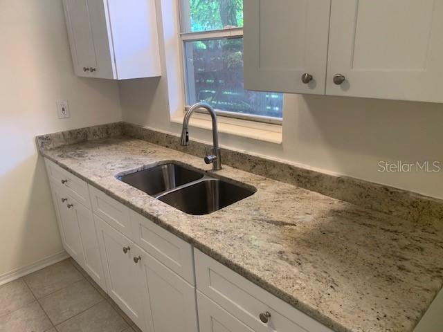 Image 8 of 10 For 224 11th Avenue N 1