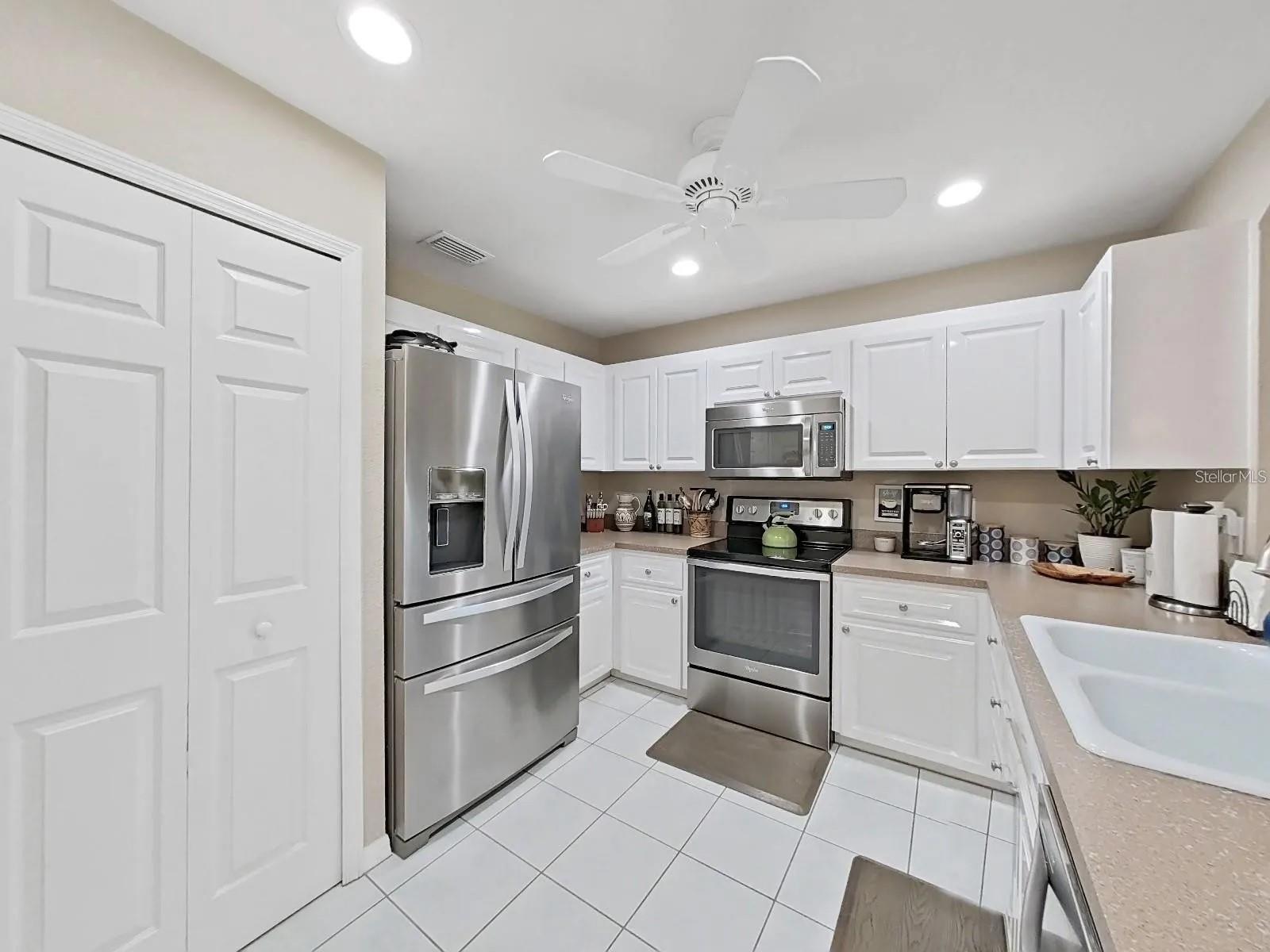 Image 10 of 39 For 8229 Eagles Park Drive N