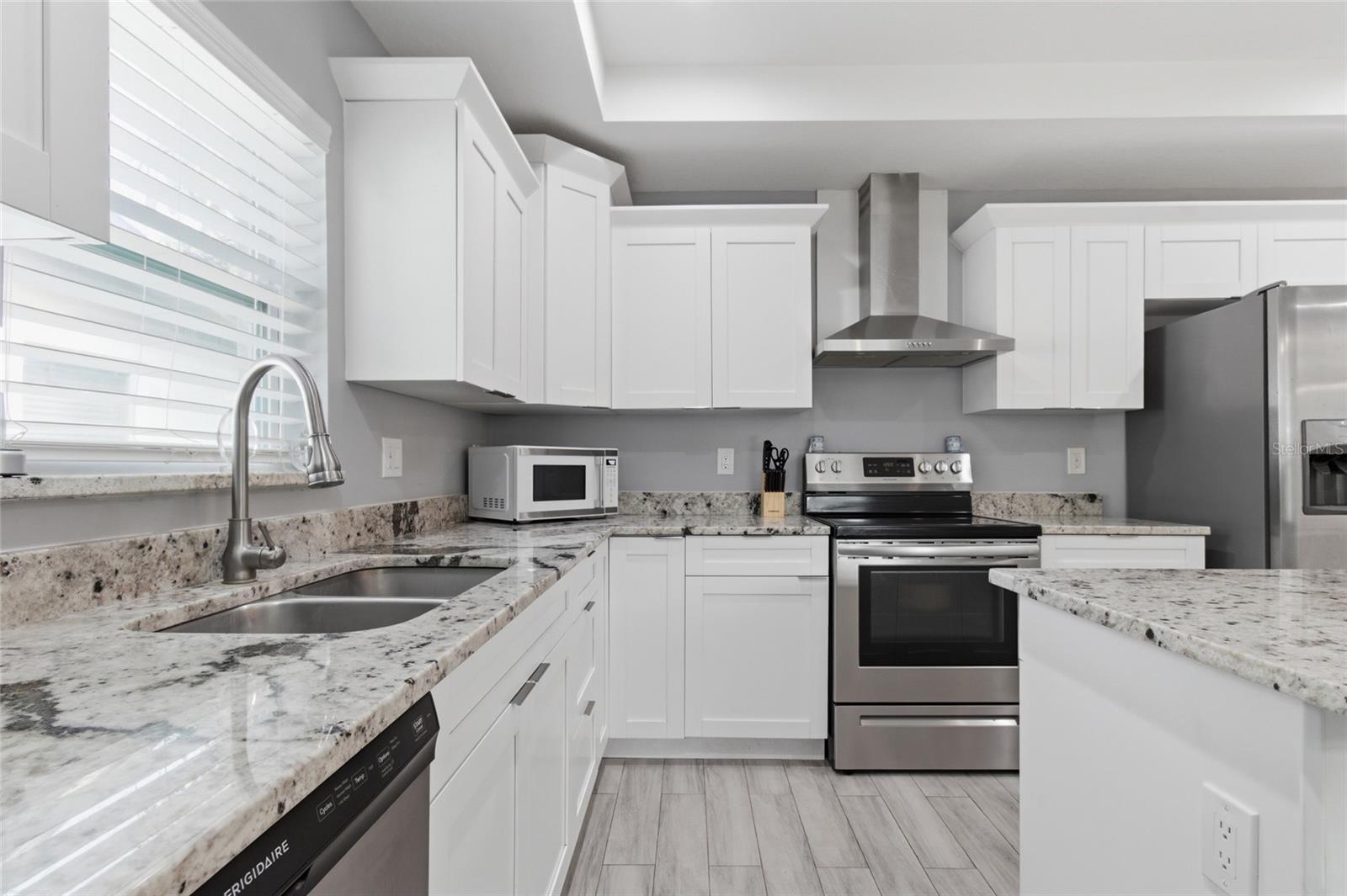 Image 16 of 26 For 5037 School Road