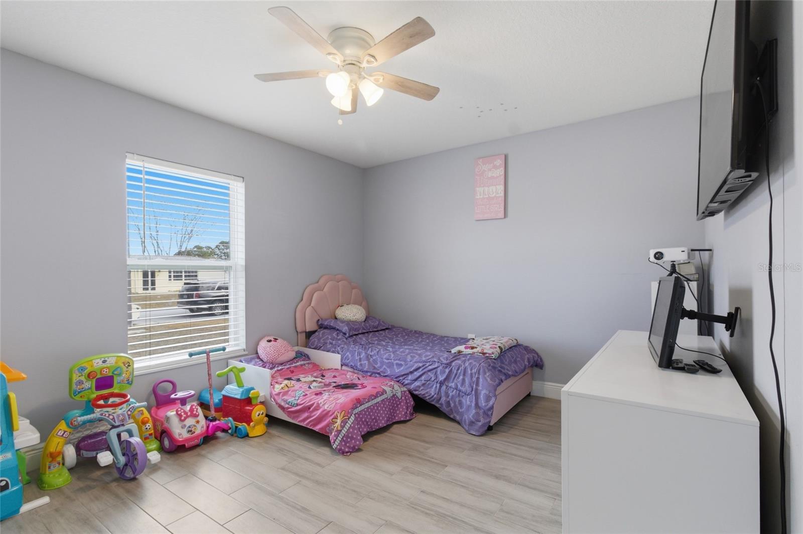 Image 22 of 26 For 5037 School Road