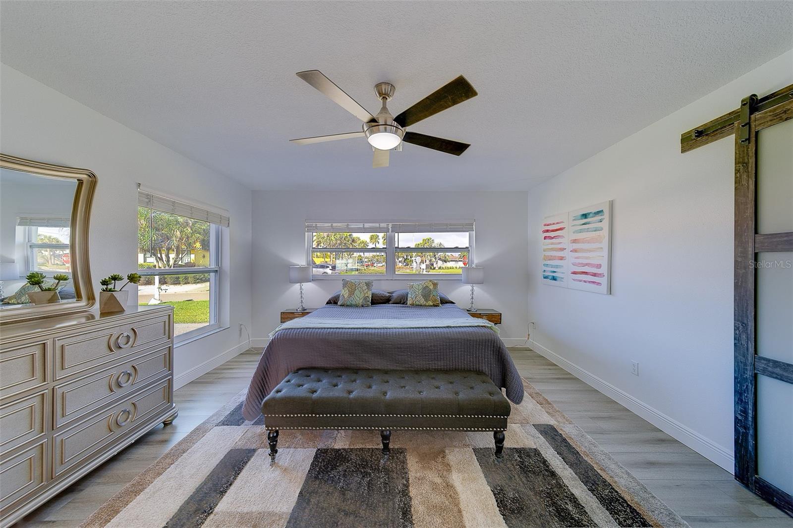 Image 18 of 39 For 2109 Bayshore Drive