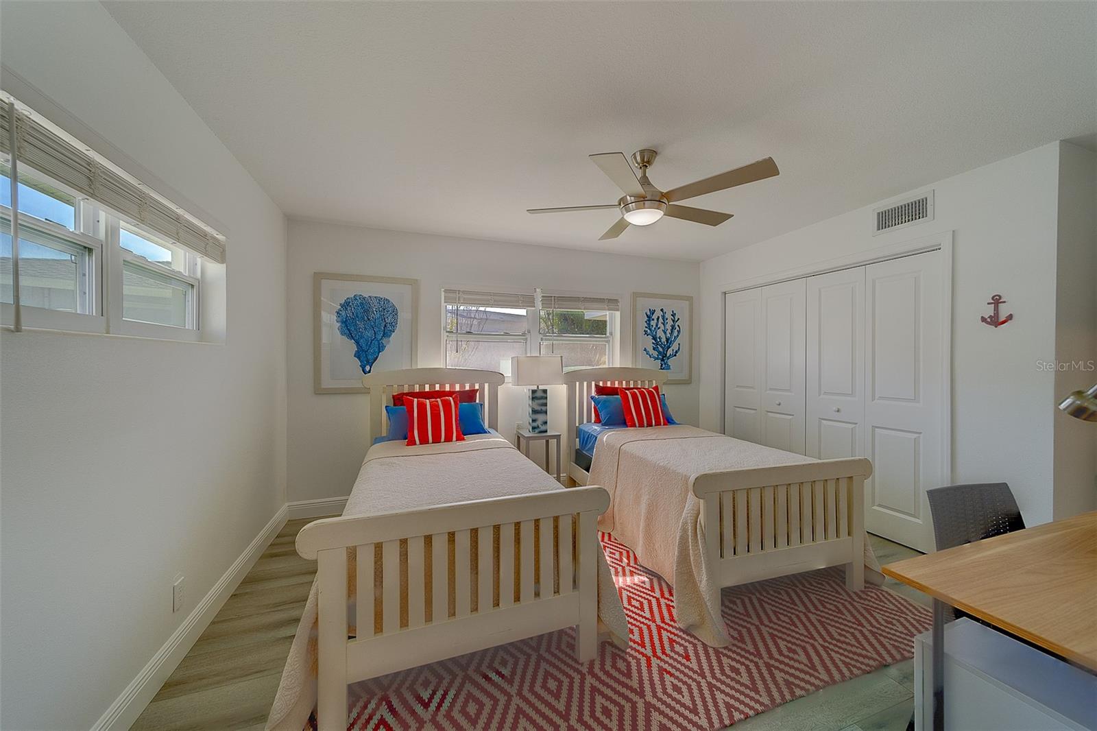 Image 28 of 39 For 2109 Bayshore Drive