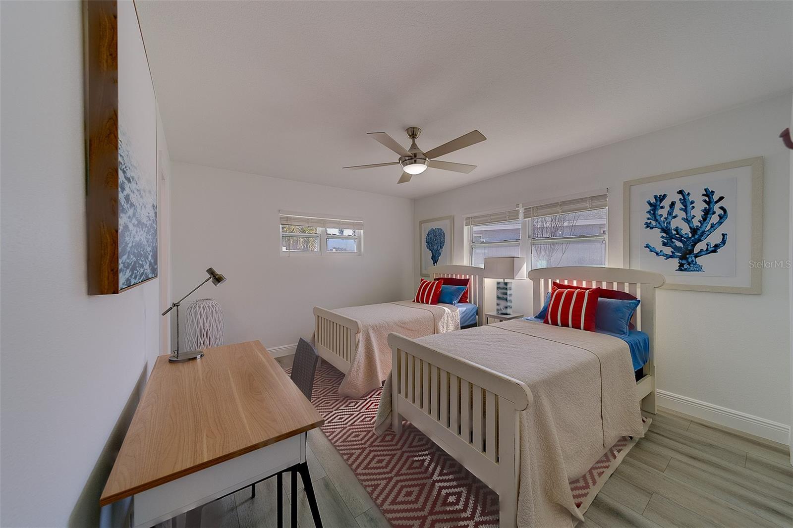 Image 30 of 39 For 2109 Bayshore Drive