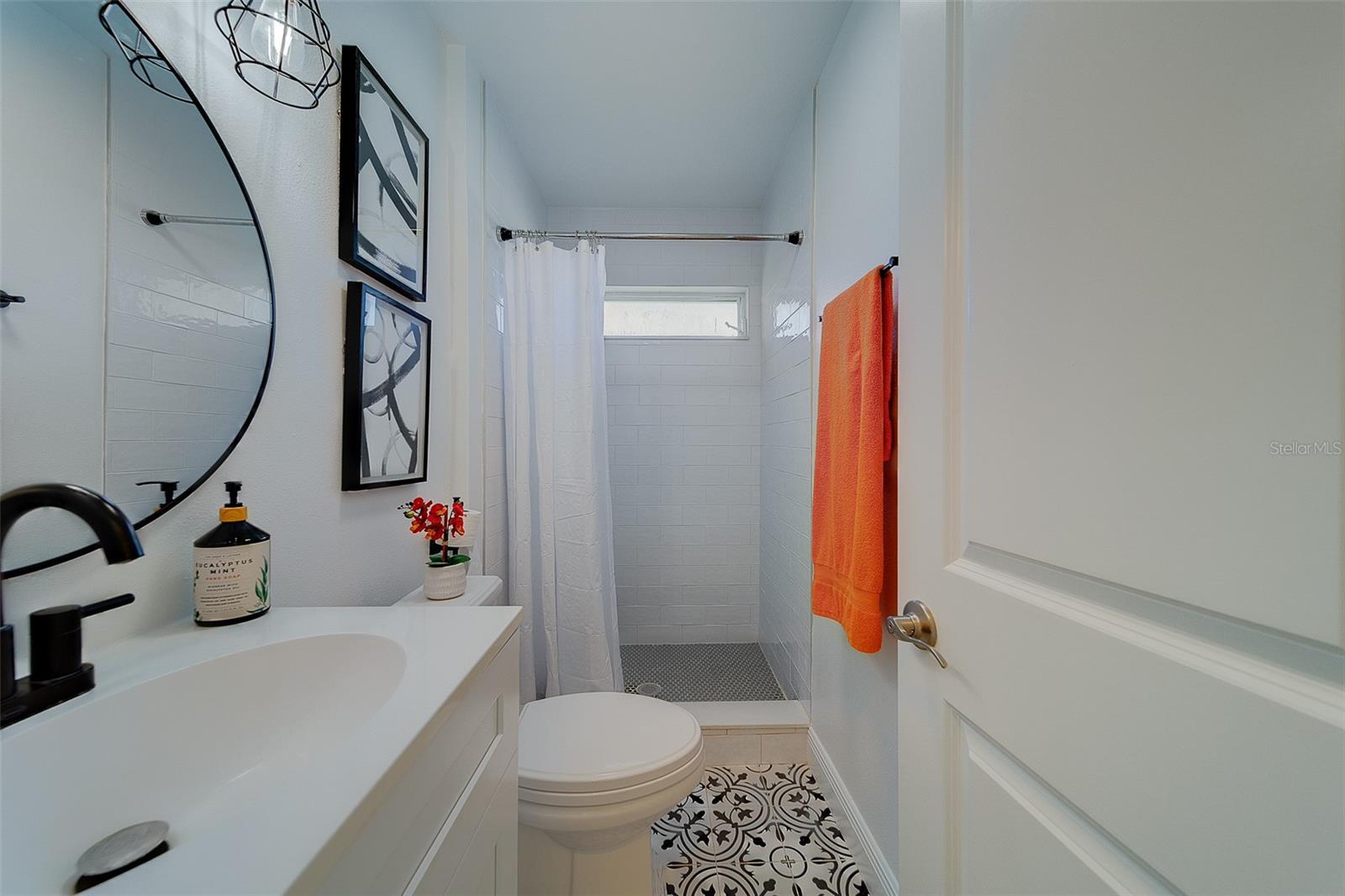 Image 31 of 39 For 2109 Bayshore Drive