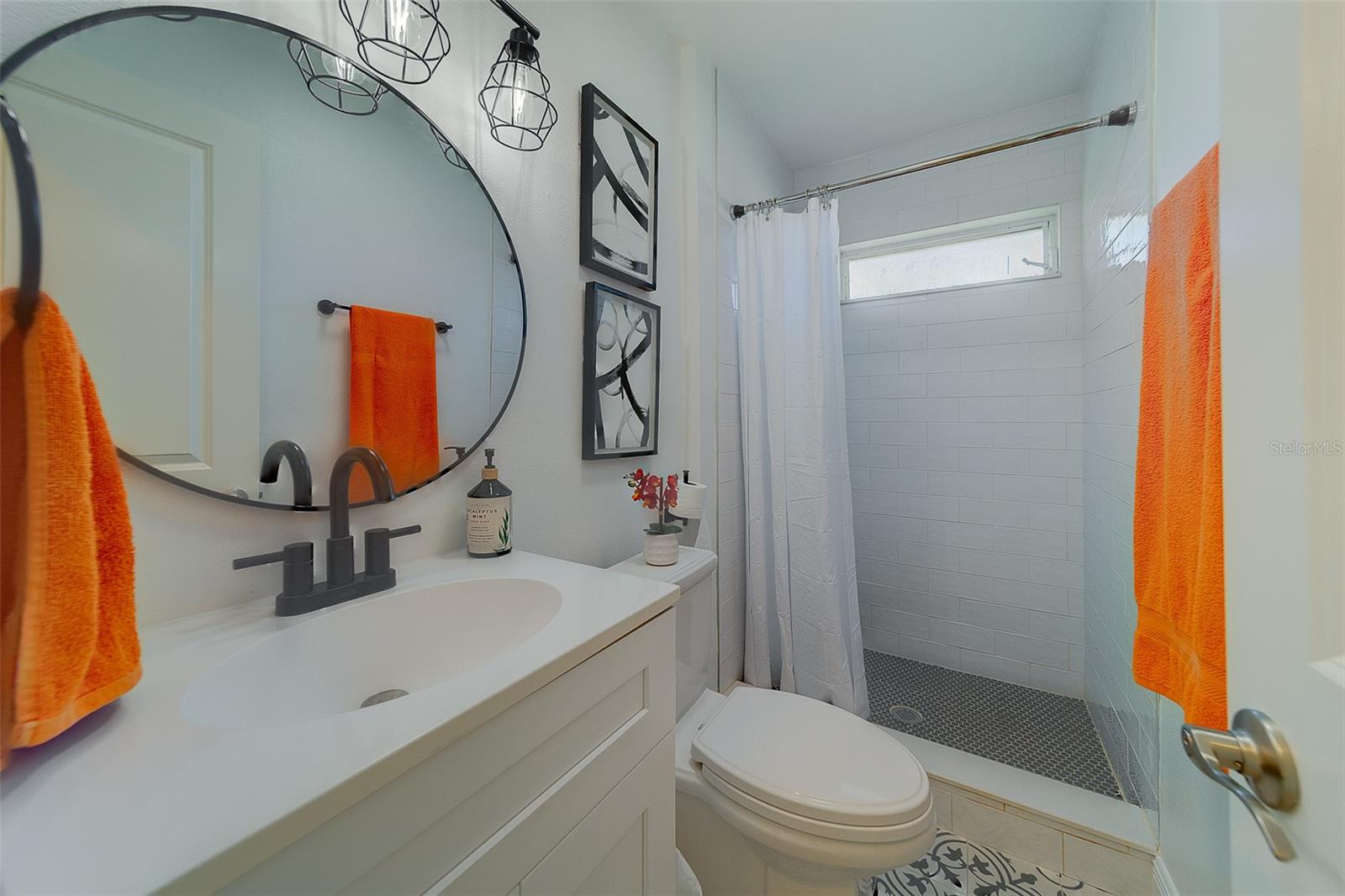 Image 32 of 39 For 2109 Bayshore Drive