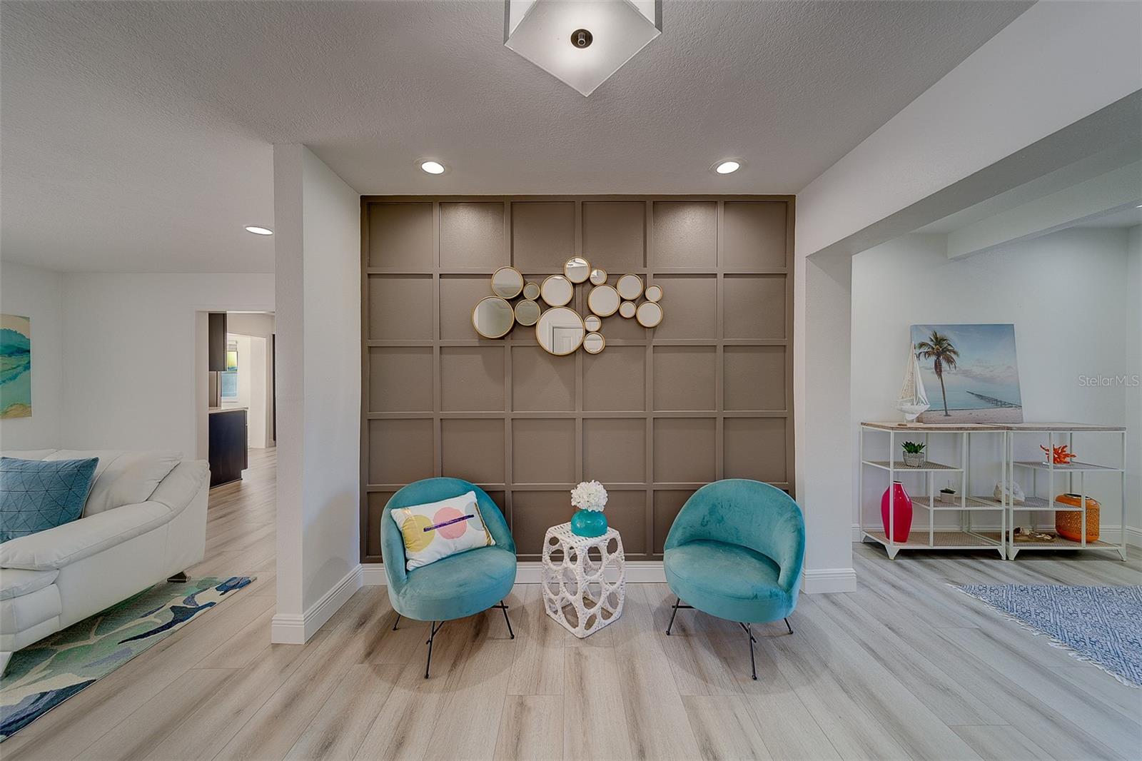 Image 4 of 39 For 2109 Bayshore Drive