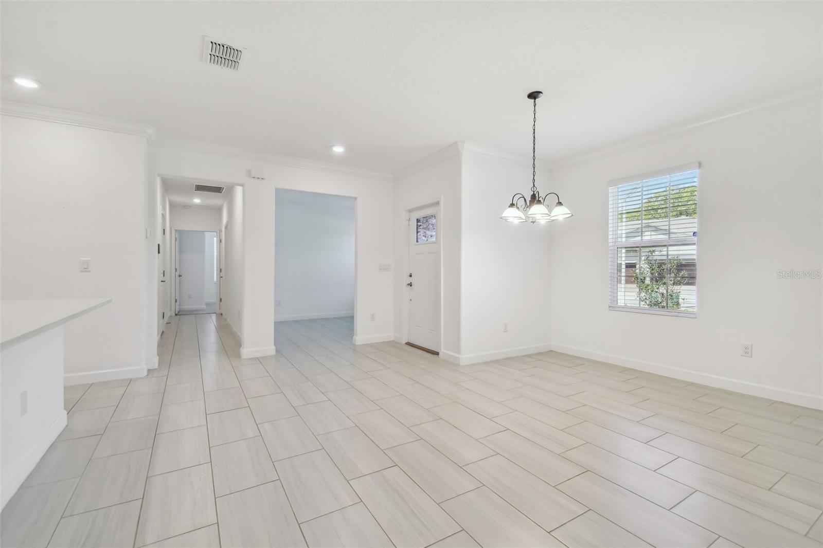 Image 10 of 54 For 16710 Shell Bay Drive